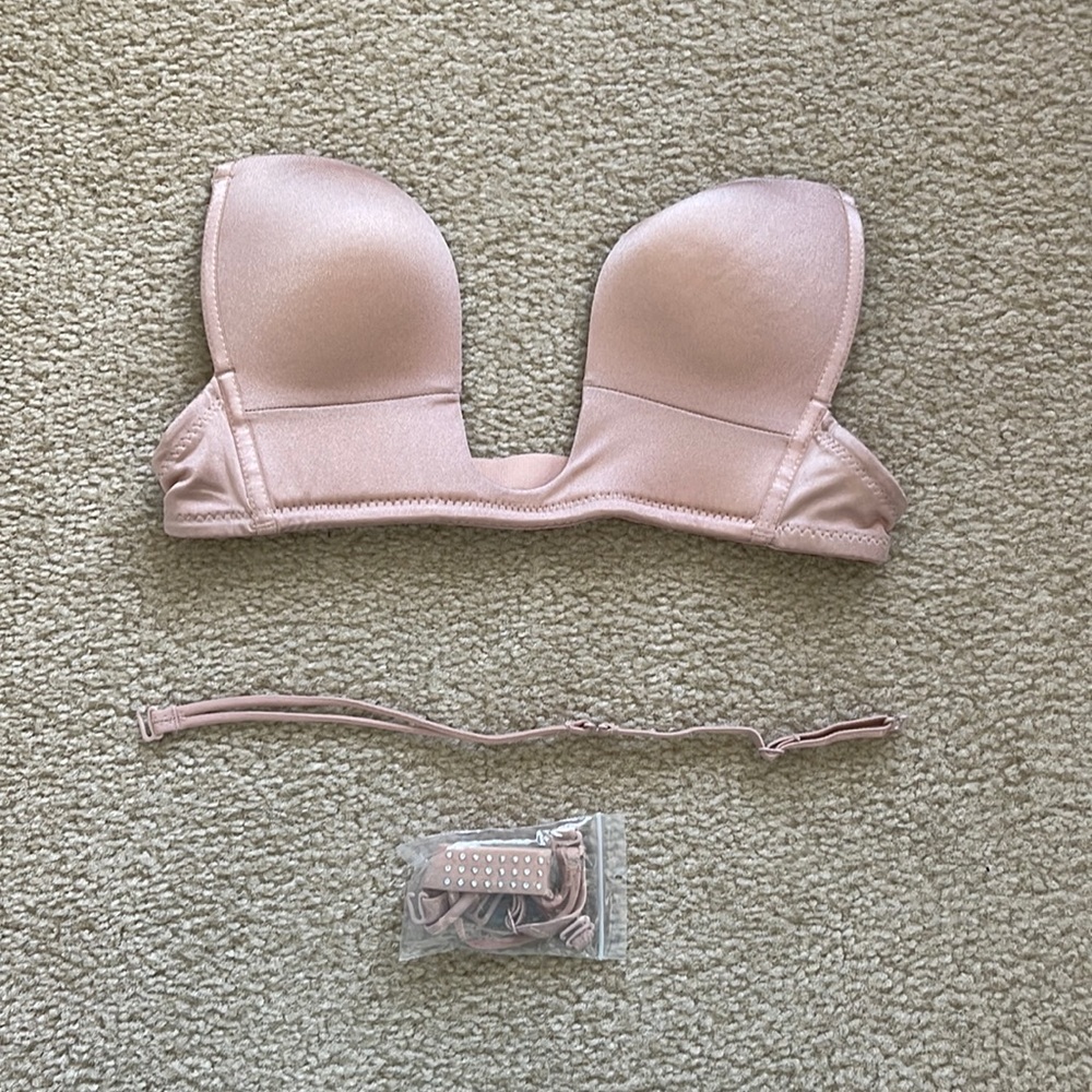 backless bra